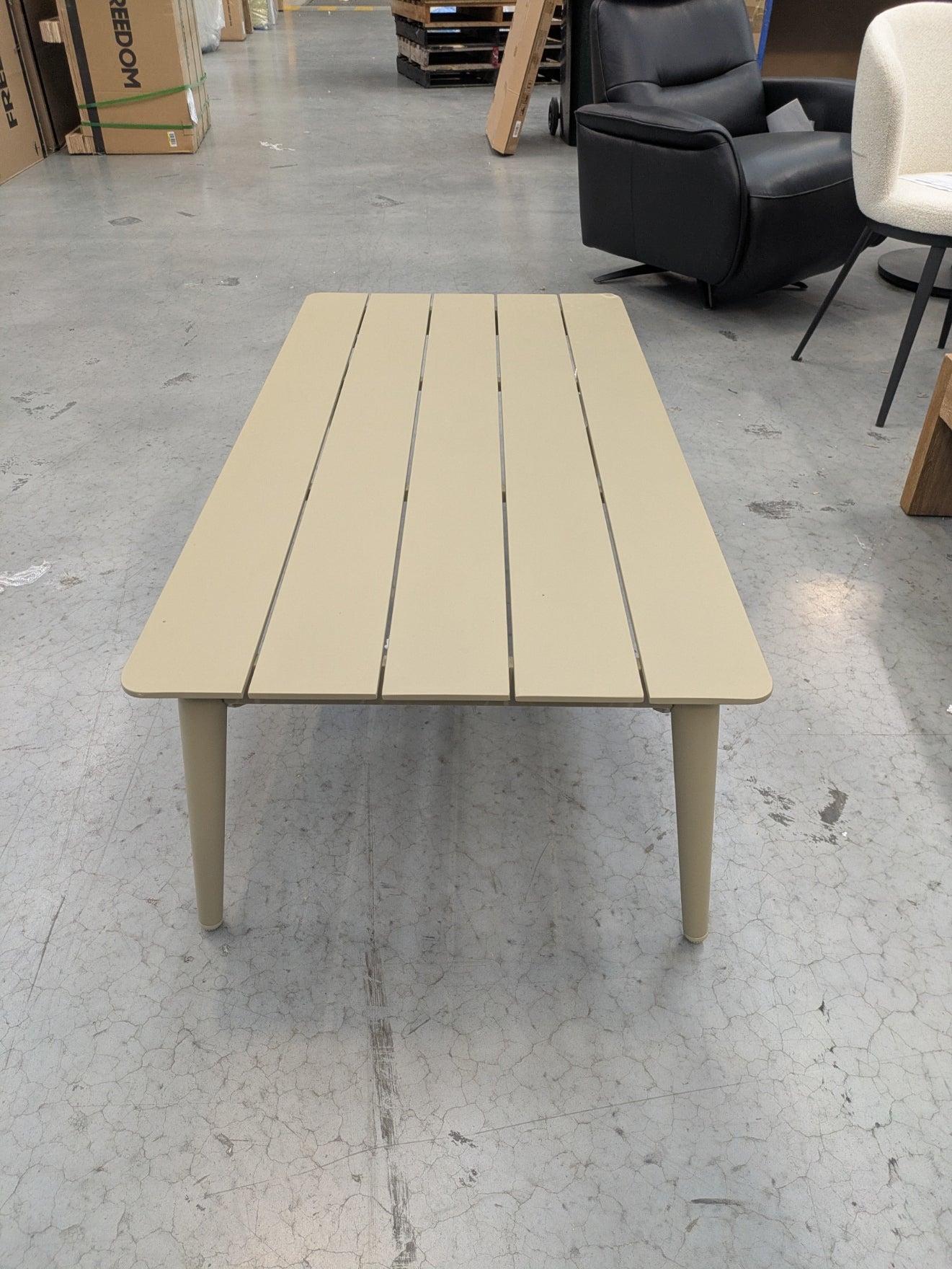 VICDC CLV20232 Figaro Outdoor Coffee Table Aluminum Green