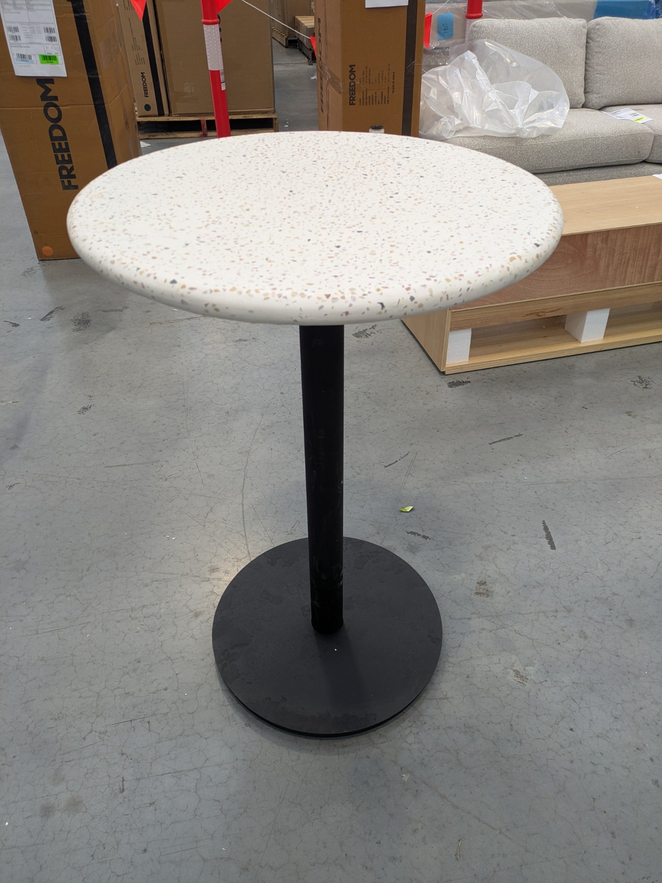VICDC CLV20228 Brixon Outdoor Bar Table 105cm Black (D)
