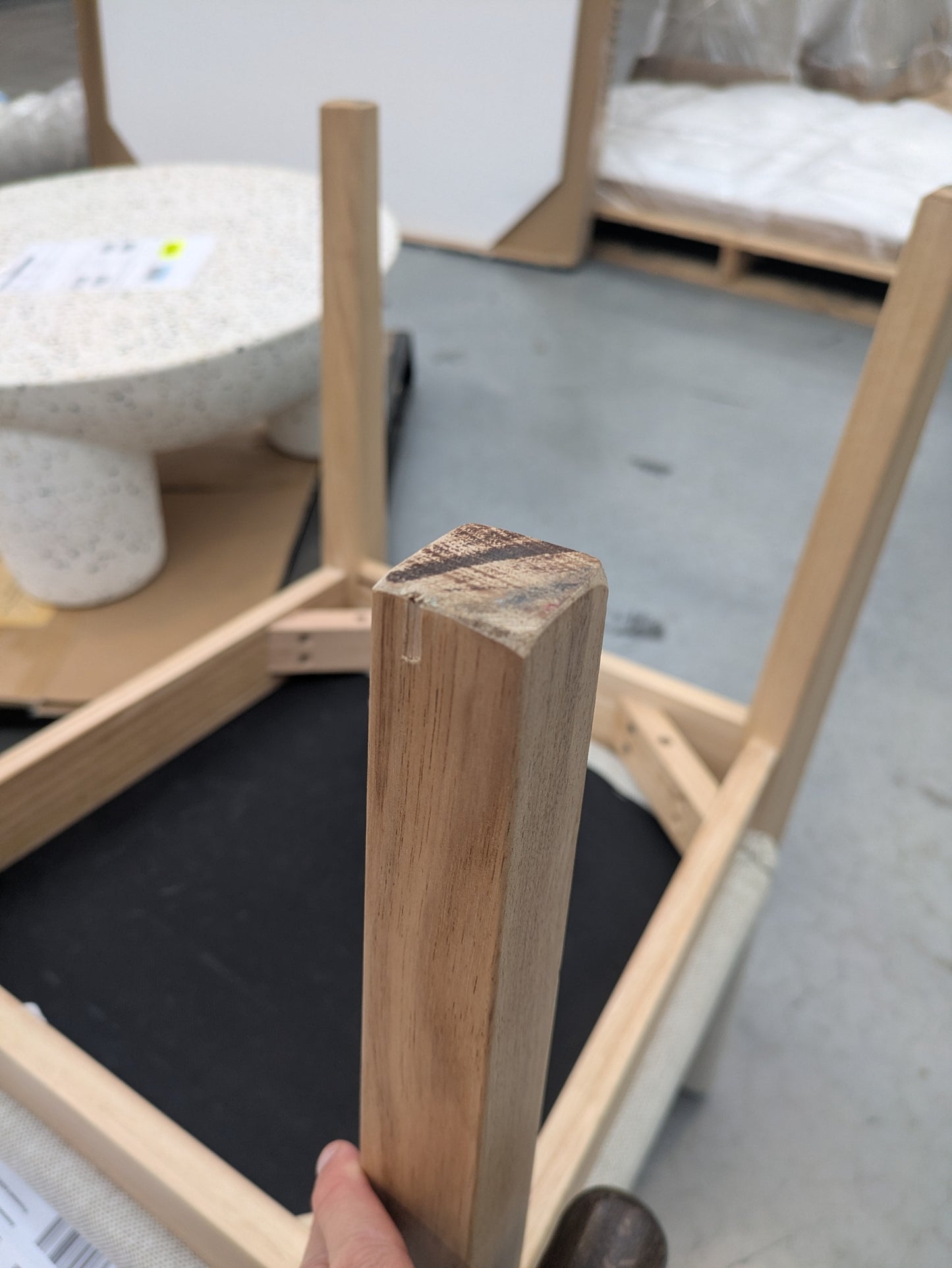 VICDC CLV20241 Hensley Dining Chair Natural