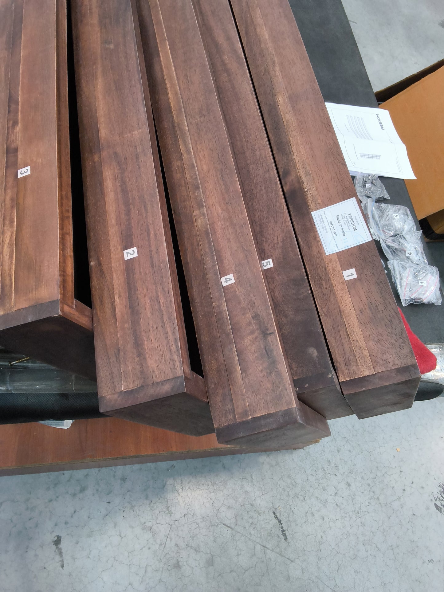 VICDC CLV20261 Garmon Shelving Unit, 5 Shelf (203×203cm) Walnut