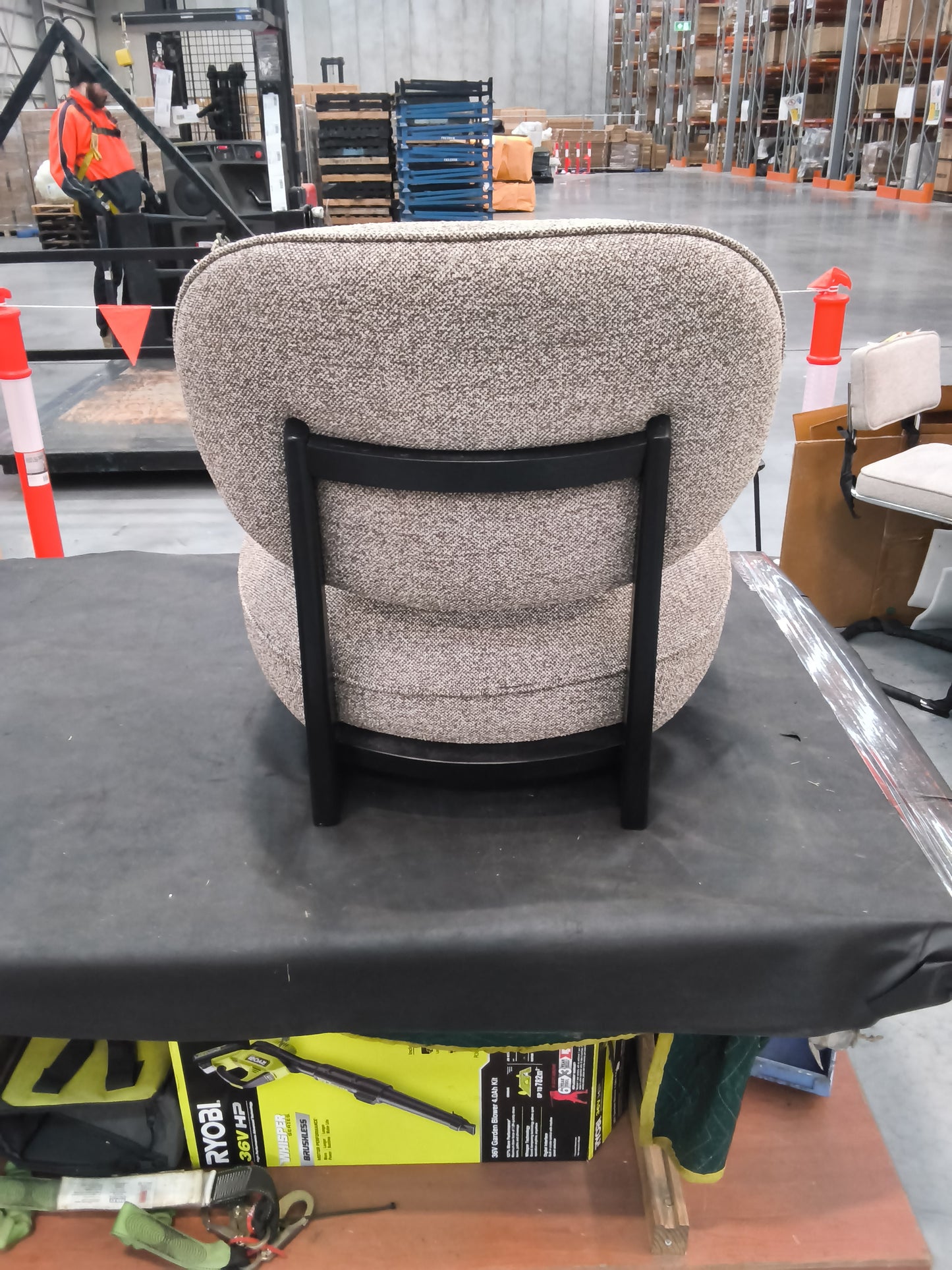 VICDC CLV20279 Cebu Occasional Chair Cobble Brown