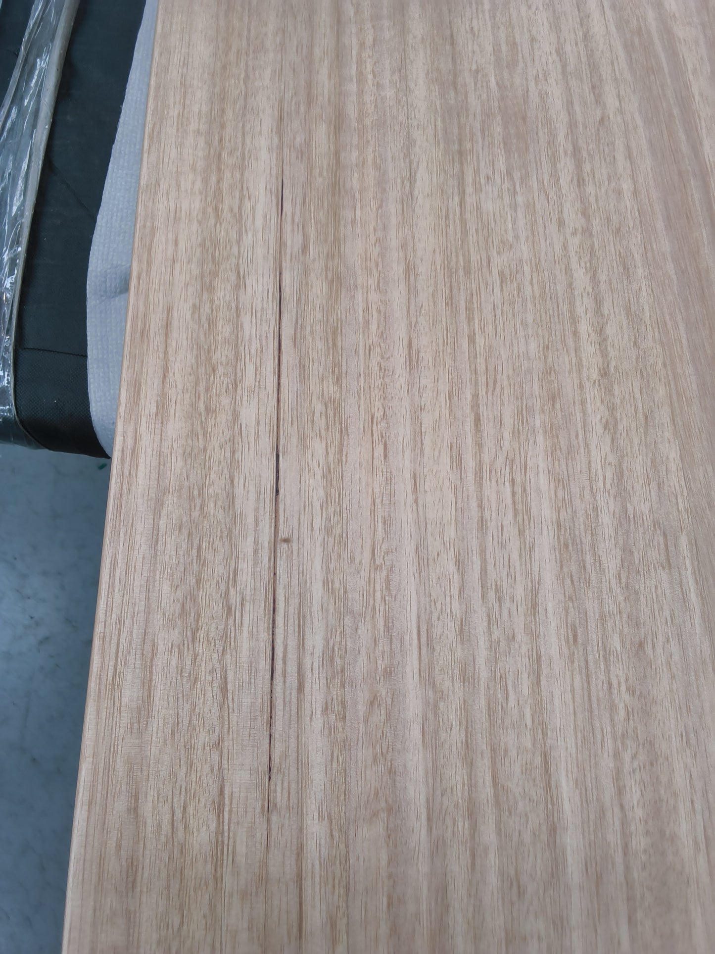 VICDC CLV20324 Hensley Dining Table 160x90cm Natural