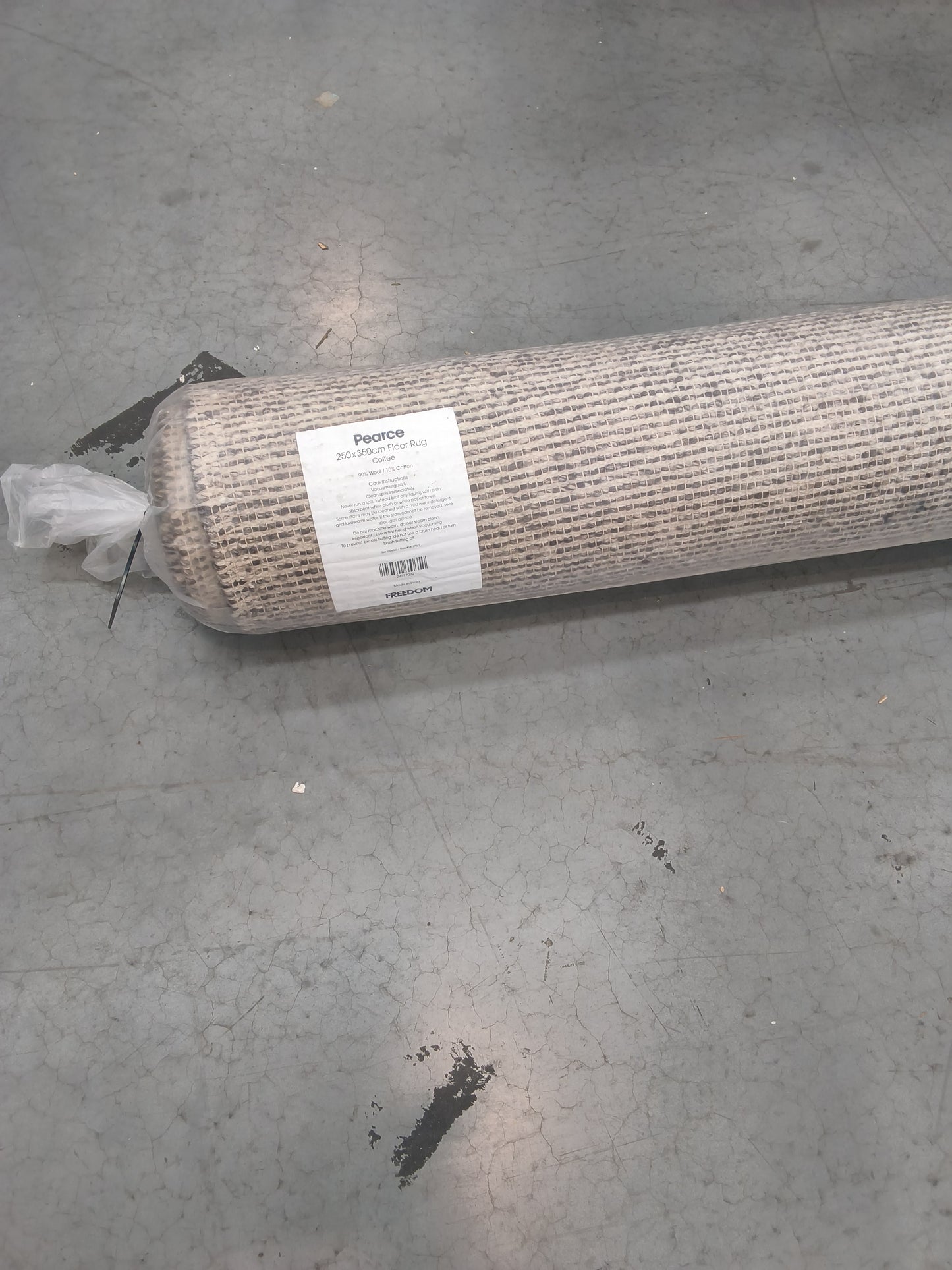 VICDC CLV20304 Pearce Floor Rug 250x350cm Coffee