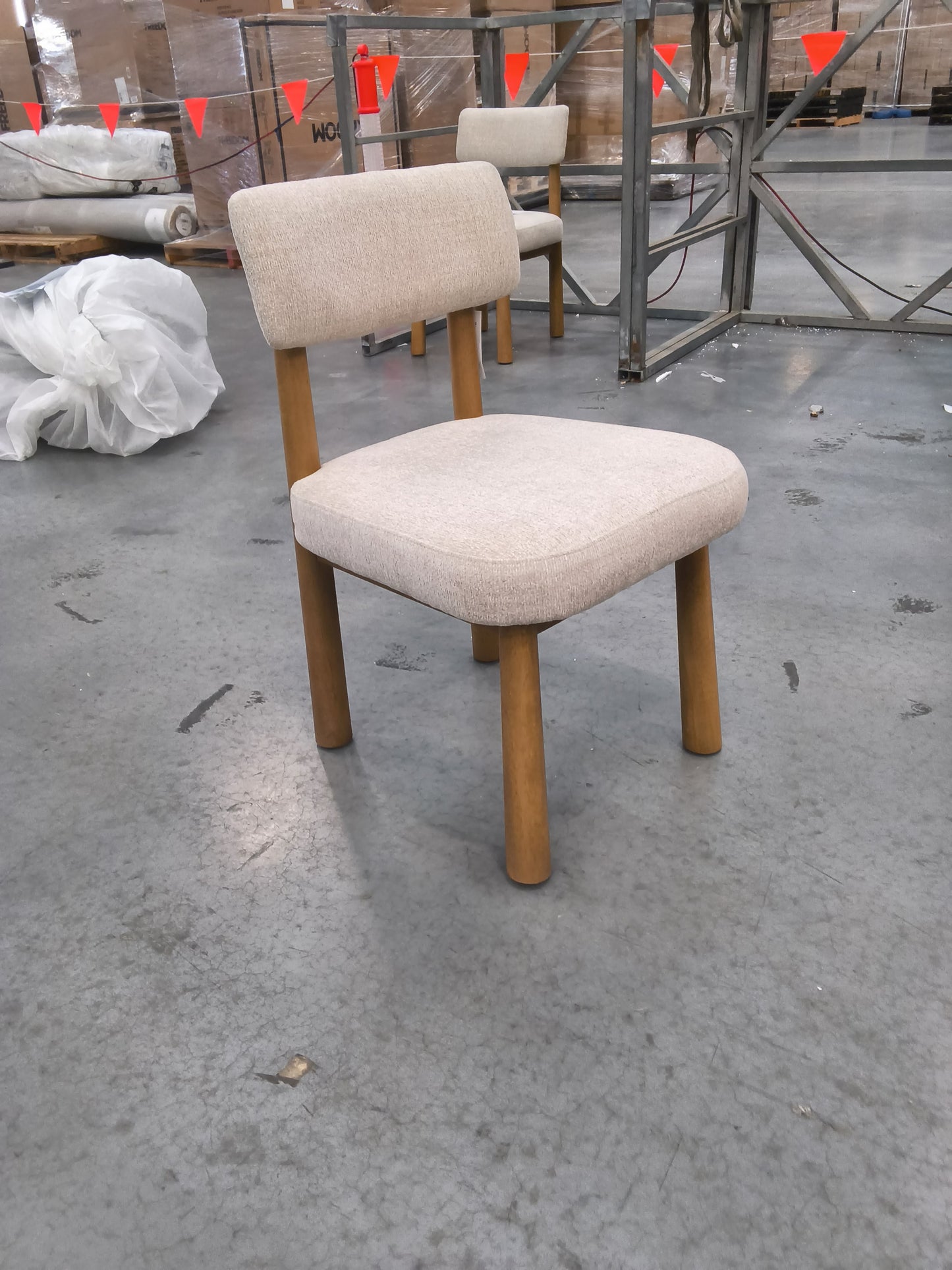 VICDC CLV20300 Puka Dining Chair Beige