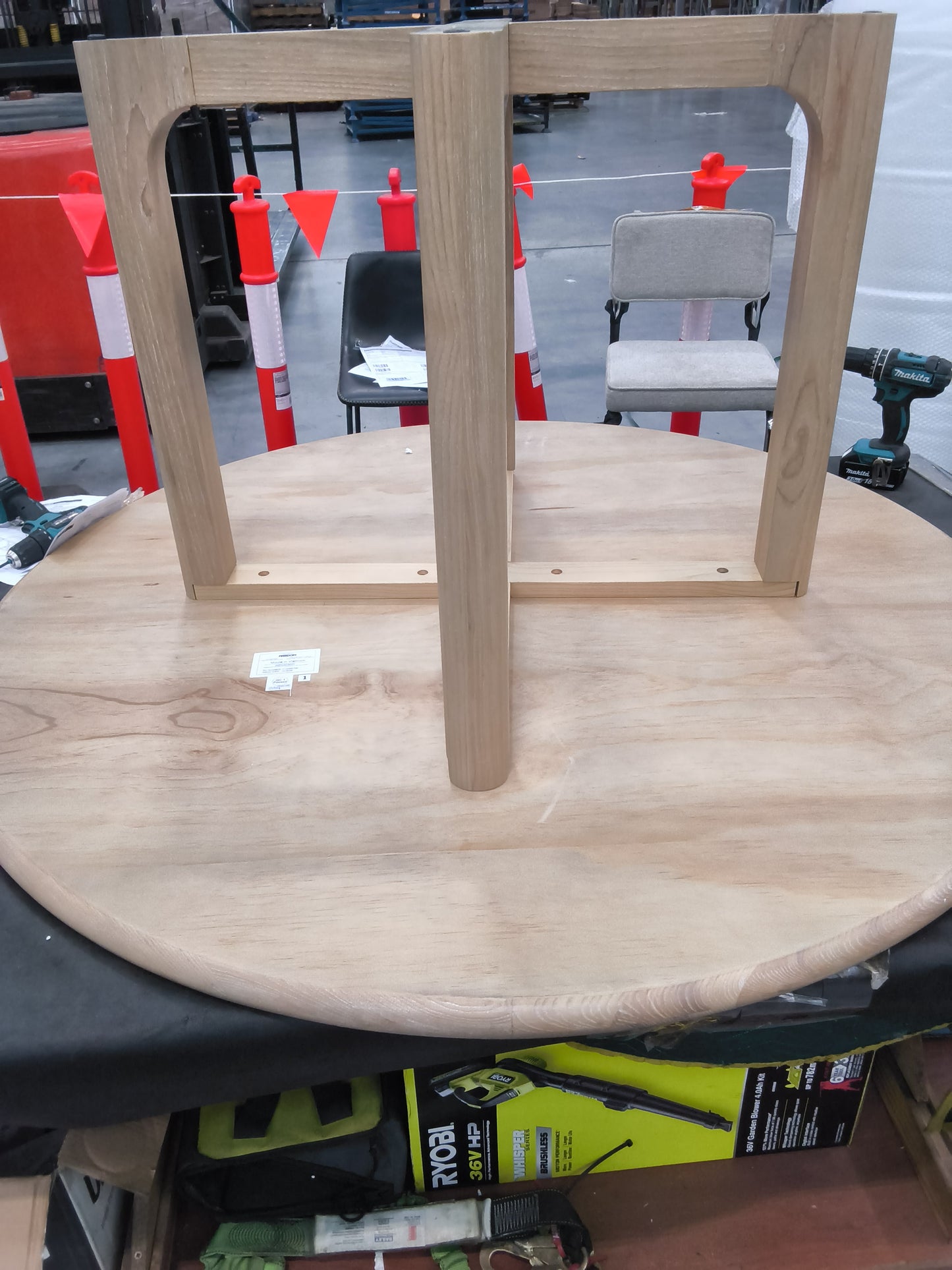 VICDC CLV20303 Hudson Dining Table - Round 150cm Natural