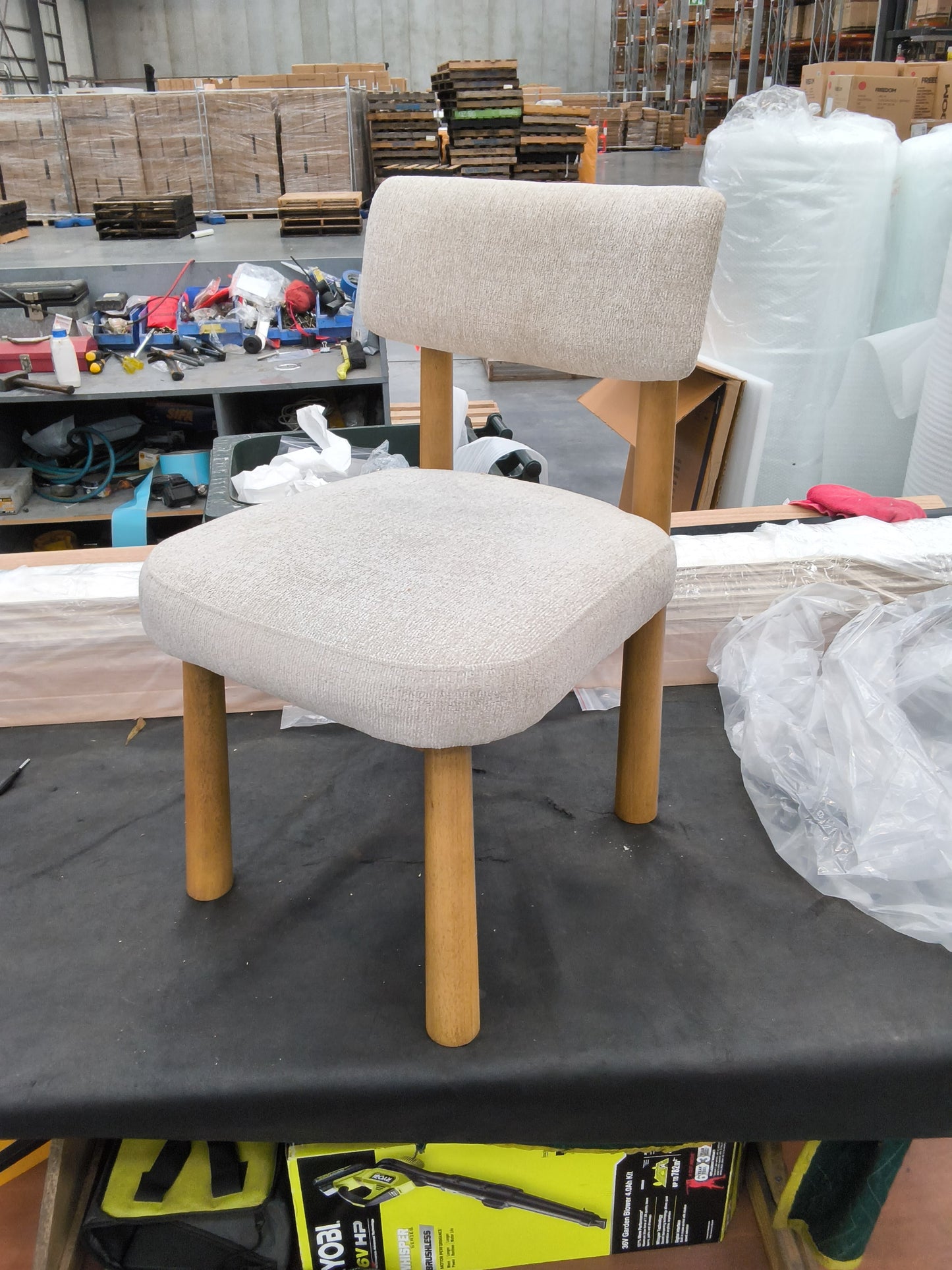 VICDC CLV20265 Puka Dining Chair Beige