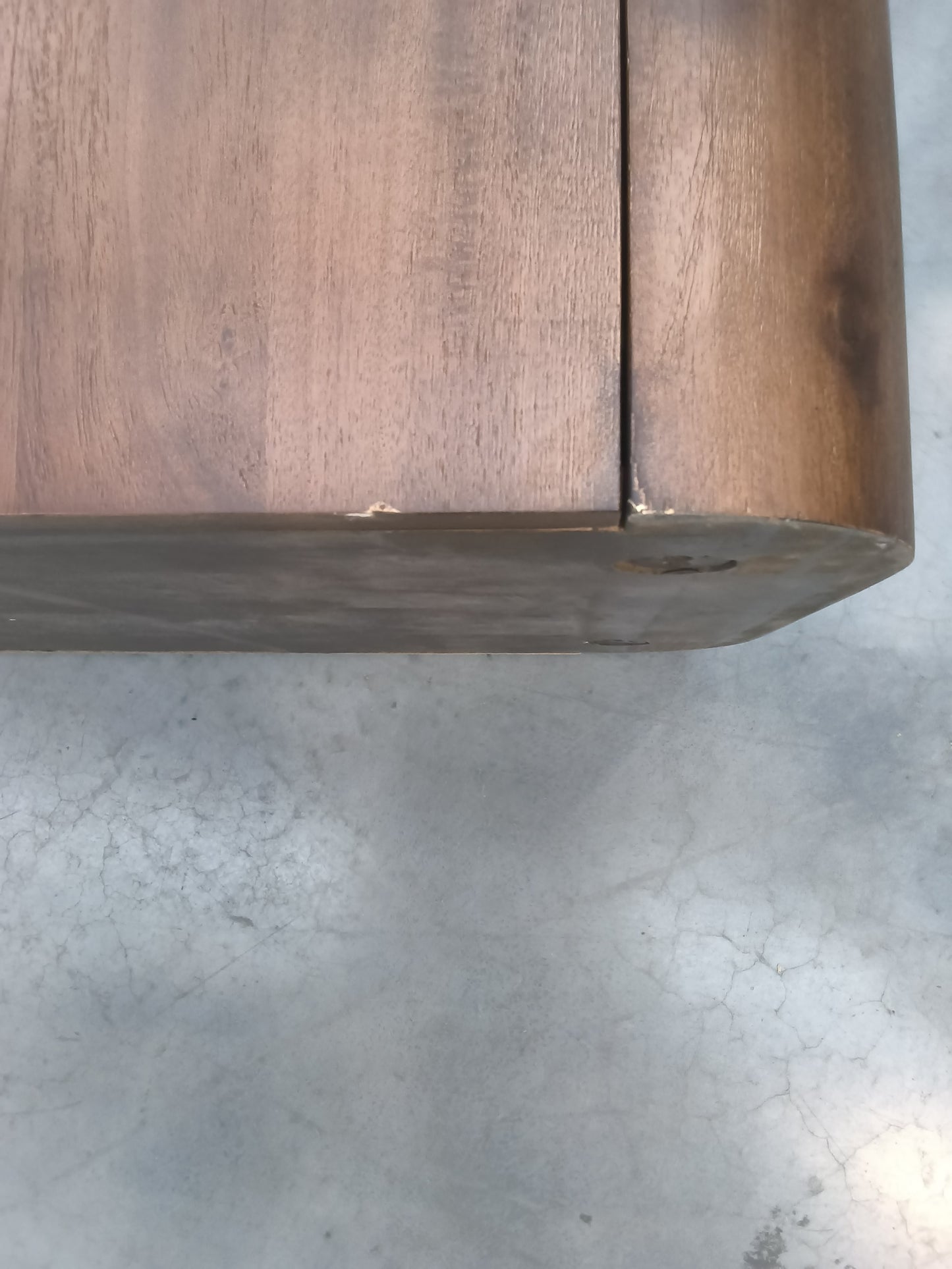 VICDC CLV20296 Hamelin Entertainment Unit 200x45cm Walnut **Awaiting price**